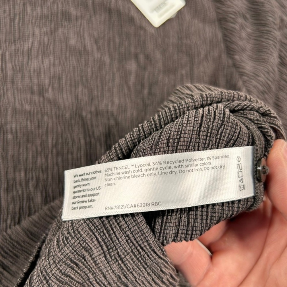 Eileen Fisher Top Womens Large Rye Brown Crinkle Mock Neck Short Sleeve Career - Picture 5 of 9